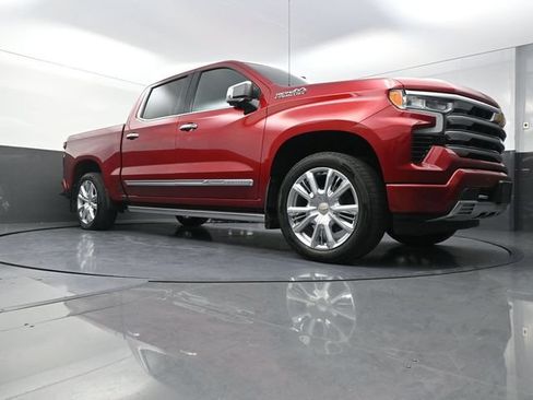 Used 2023 Chevrolet Silverado 1500 High Country w/ High Country Premium Package AWD/4WD image 20