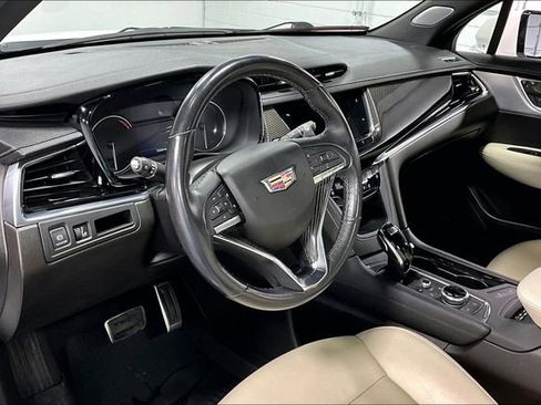 Used 2023 Cadillac XT6 Sport AWD/4WD image 18