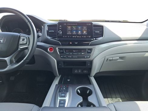 Used 2024 Honda Ridgeline RTL image 19