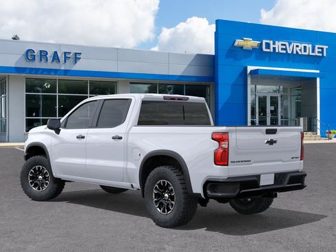 New 2026 Chevrolet Silverado 1500 ZR2 AWD/4WD image 3