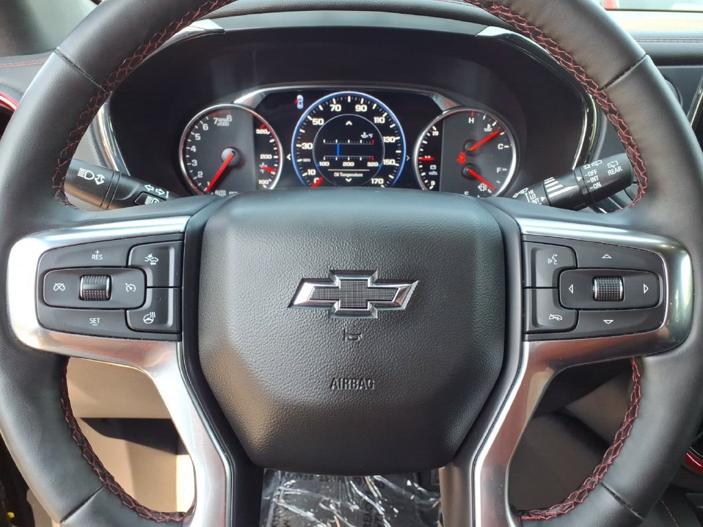 Used 2025 Chevrolet Blazer RS FWD image 7