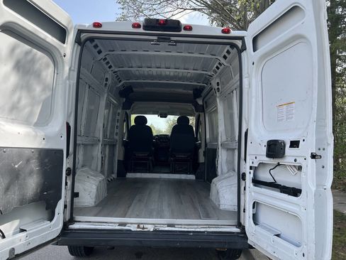 Used 2017 RAM ProMaster 1500 FWD image 9