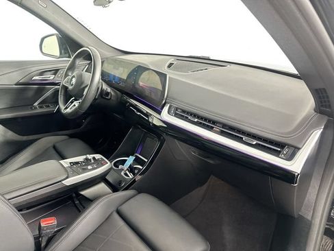 Used 2025 BMW X1 xDrive28i AWD/4WD image 29