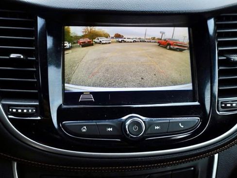 Used 2018 Chevrolet Trax LS image 18