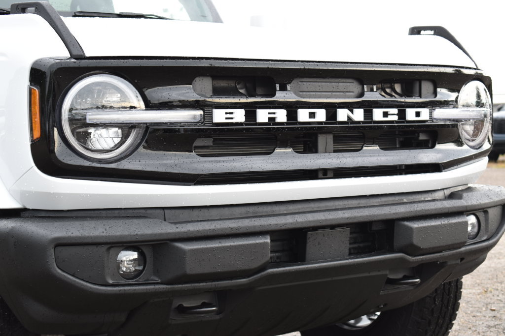 New 2026 Ford Bronco Outer Banks AWD/4WD image 5