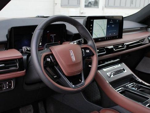 New 2026 Lincoln Aviator Reserve AWD/4WD image 31