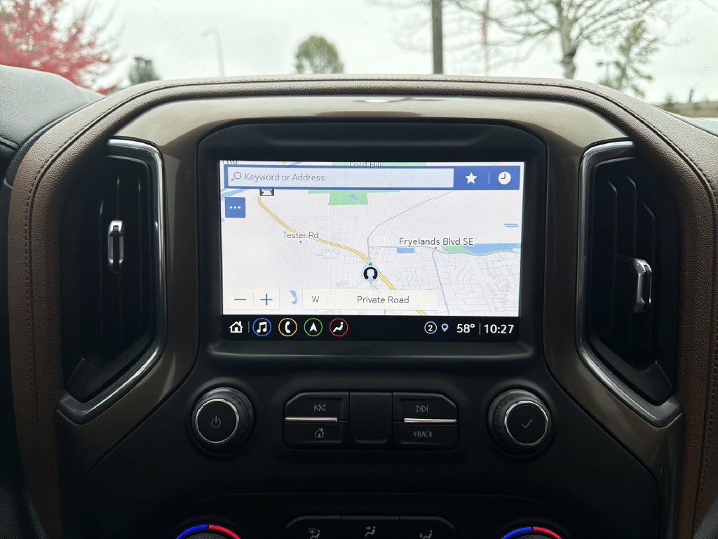 Certified 2022 Chevrolet Silverado 2500 High Country w/ Technology Package AWD/4WD image 15