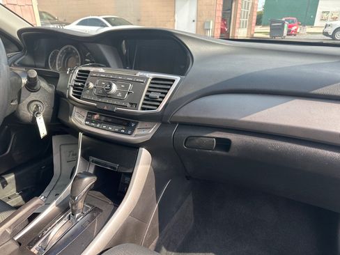 Used 2014 Honda Accord LX image 9