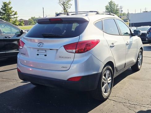 Used 2013 Hyundai Tucson GLS AWD/4WD image 2