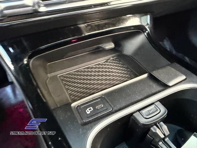 Used 2023 Mercedes-Benz CLA 250 4MATIC image 36