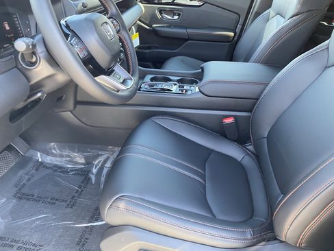 New 2026 Honda Pilot TrailSport image 13