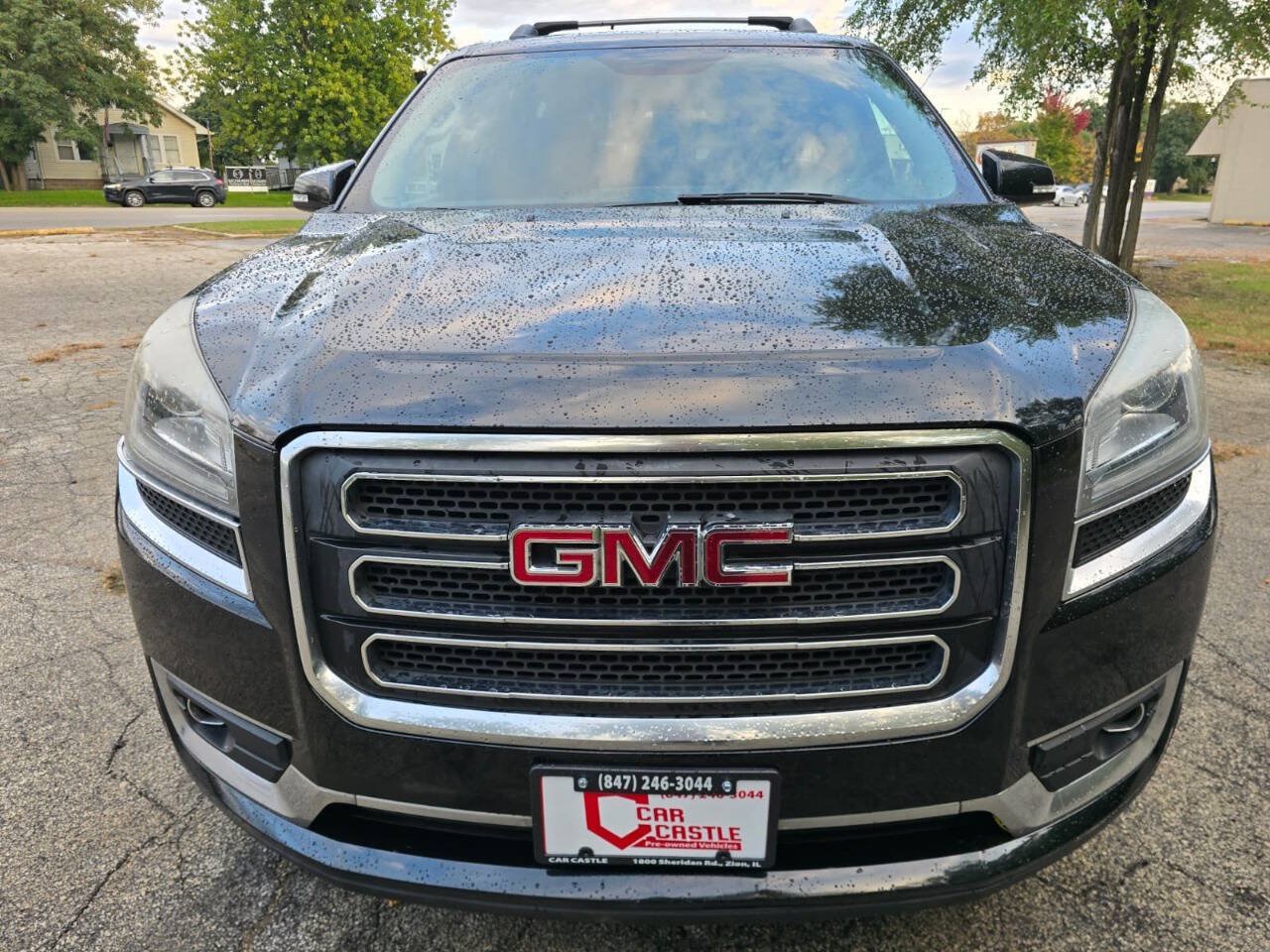 Used 2013 GMC Acadia SLT AWD/4WD image 2