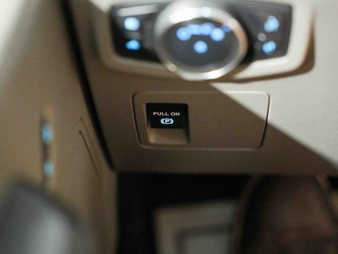 Used 2020 Ford F150 XLT w/ XTR Package image 22