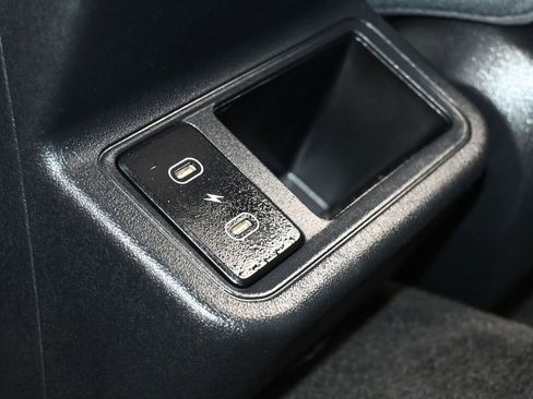 Used 2025 Kia K4 EX image 33