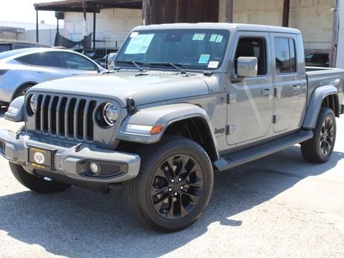 Used 2022 Jeep Gladiator Overland AWD/4WD image 15