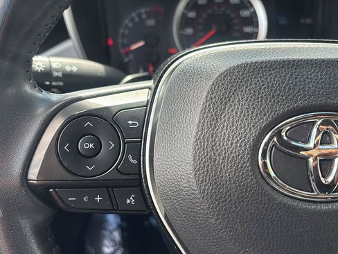 Used 2020 Toyota Corolla SE FWD image 28