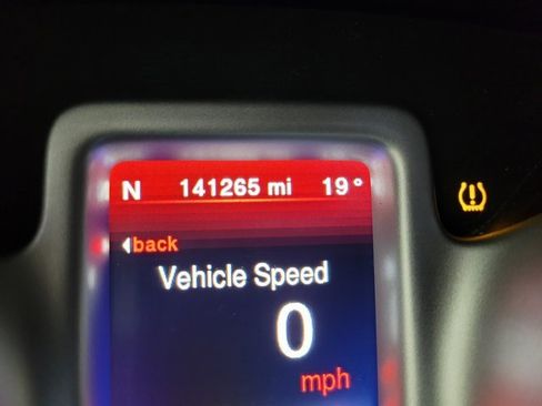 Used 2017 Dodge Journey GT w/ Flexible Seating Group image 3