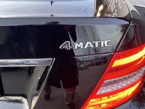 Used 2012 Mercedes-Benz C 300 4MATIC Sedan image 7
