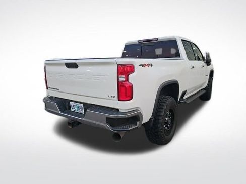 Used 2020 Chevrolet Silverado 3500 LTZ w/ LTZ Convenience Package image 7