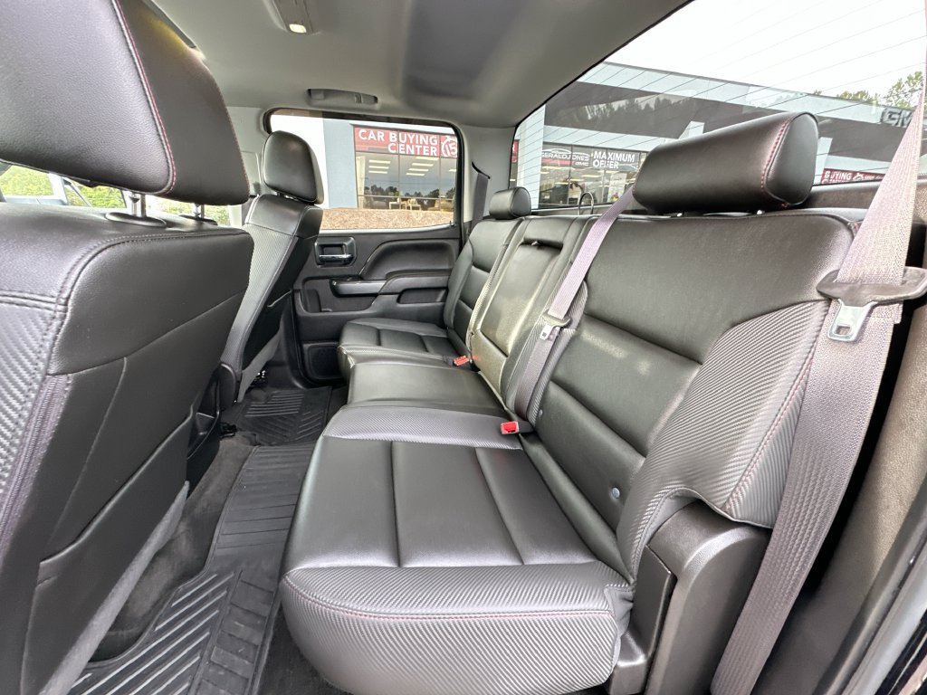 Used 2016 GMC Sierra 2500 SLT w/ All-Terrain HD Package AWD/4WD image 4