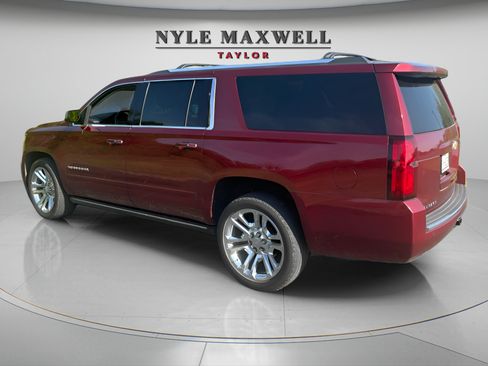 Used 2020 Chevrolet Suburban Premier w/ Premier Plus Edition AWD/4WD image 6
