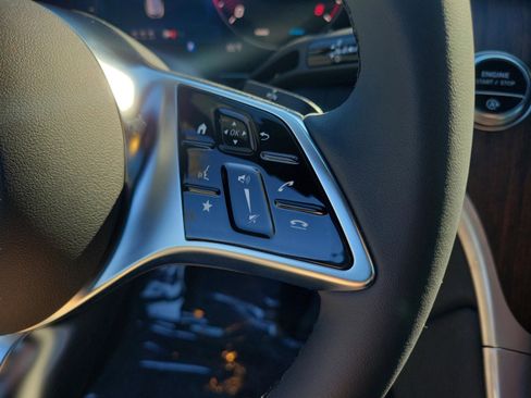Certified 2026 Mercedes-Benz GLC 300 image 27