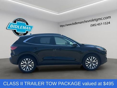 Used 2022 Ford Escape Titanium w/ Class II Trailer Tow Package AWD/4WD image 8