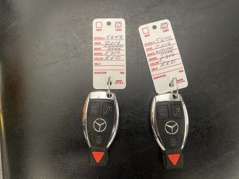 Used 2016 Mercedes-Benz E 350 4MATIC Sedan image 35