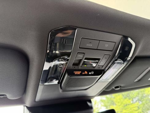 Used 2024 Lexus GX 550 AWD/4WD image 27