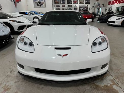 Used 2011 Chevrolet Corvette Grand Sport w/ Preferred Equipment Group RWD image 27