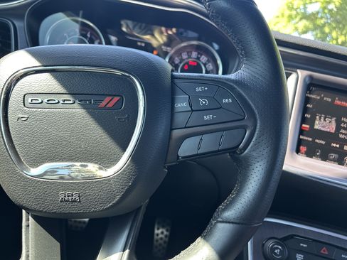 Used 2016 Dodge Challenger R/T Plus RWD image 13