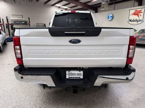 Used 2020 Ford F350 Lariat w/ Lariat Ultimate Package AWD/4WD image 6