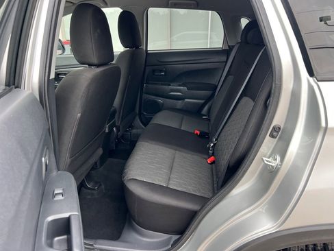 Used 2020 Mitsubishi Outlander Sport ES image 29