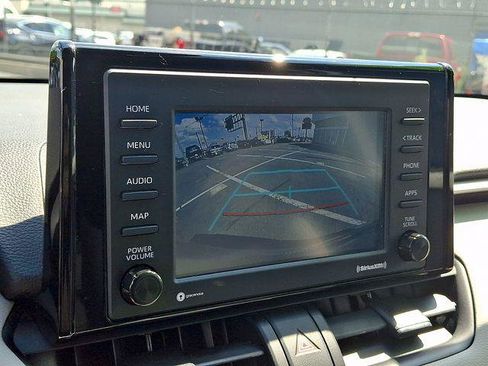 Certified 2022 Toyota RAV4 XLE AWD/4WD image 12