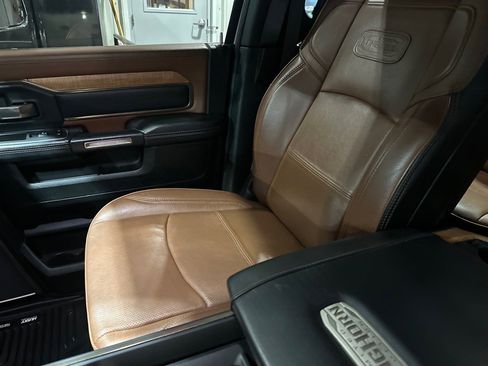 Used 2022 RAM 3500 Limited image 19