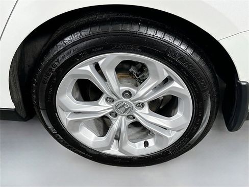 Used 2025 Honda Accord LX image 28