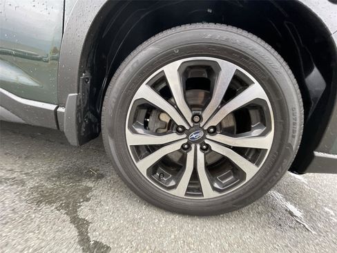 Used 2022 Subaru Forester Limited image 10