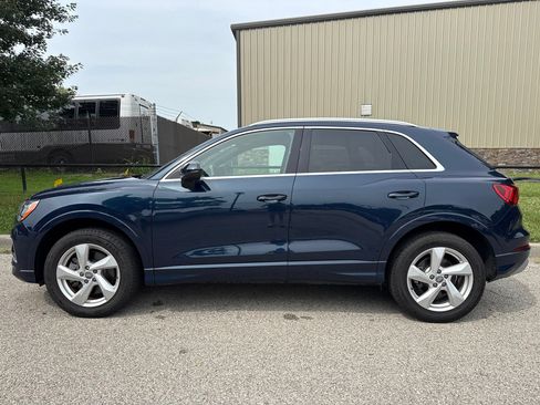 Used 2020 Audi Q3 2.0T Premium AWD/4WD image 9