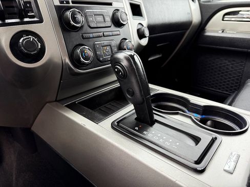 Used 2015 Ford Expedition EL XLT w/ Equipment Group 202A image 39