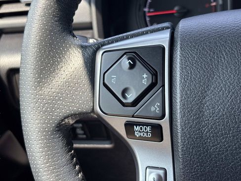 Used 2021 Toyota 4Runner SR5 Premium w/ Moonroof Package AWD/4WD image 28