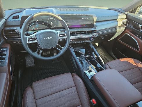 Used 2025 Kia Telluride SX Prestige image 12