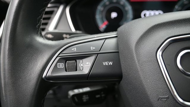 Used 2021 Audi Q5 Prestige w/ Prestige Package AWD/4WD image 18