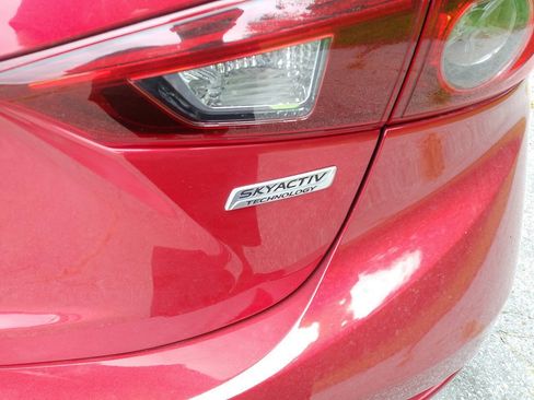Used 2017 MAZDA MAZDA3 Sport FWD image 19