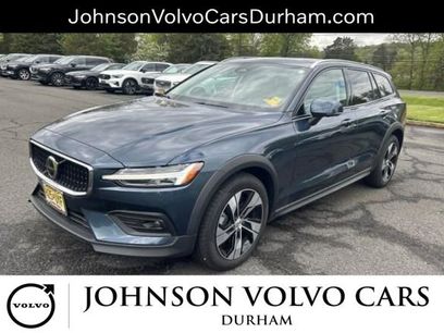 Used 2025 Volvo V60 B5 Cross Country Plus