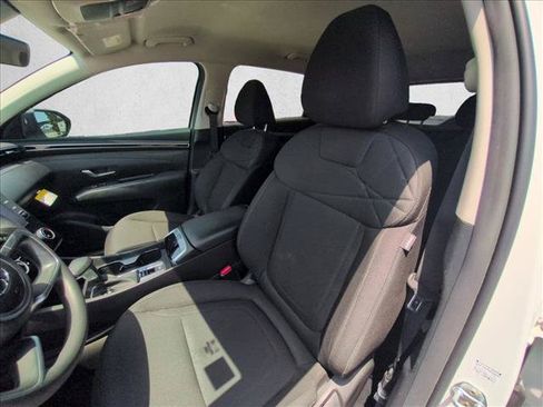 Used 2022 Hyundai Tucson SE FWD image 14