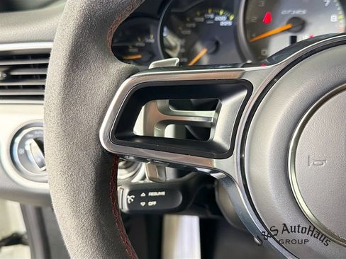 Used 2016 Porsche 911 GT3 RS RWD image 13