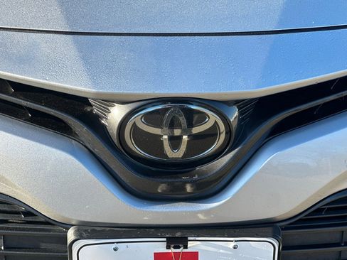 Used 2018 Toyota Camry LE image 44