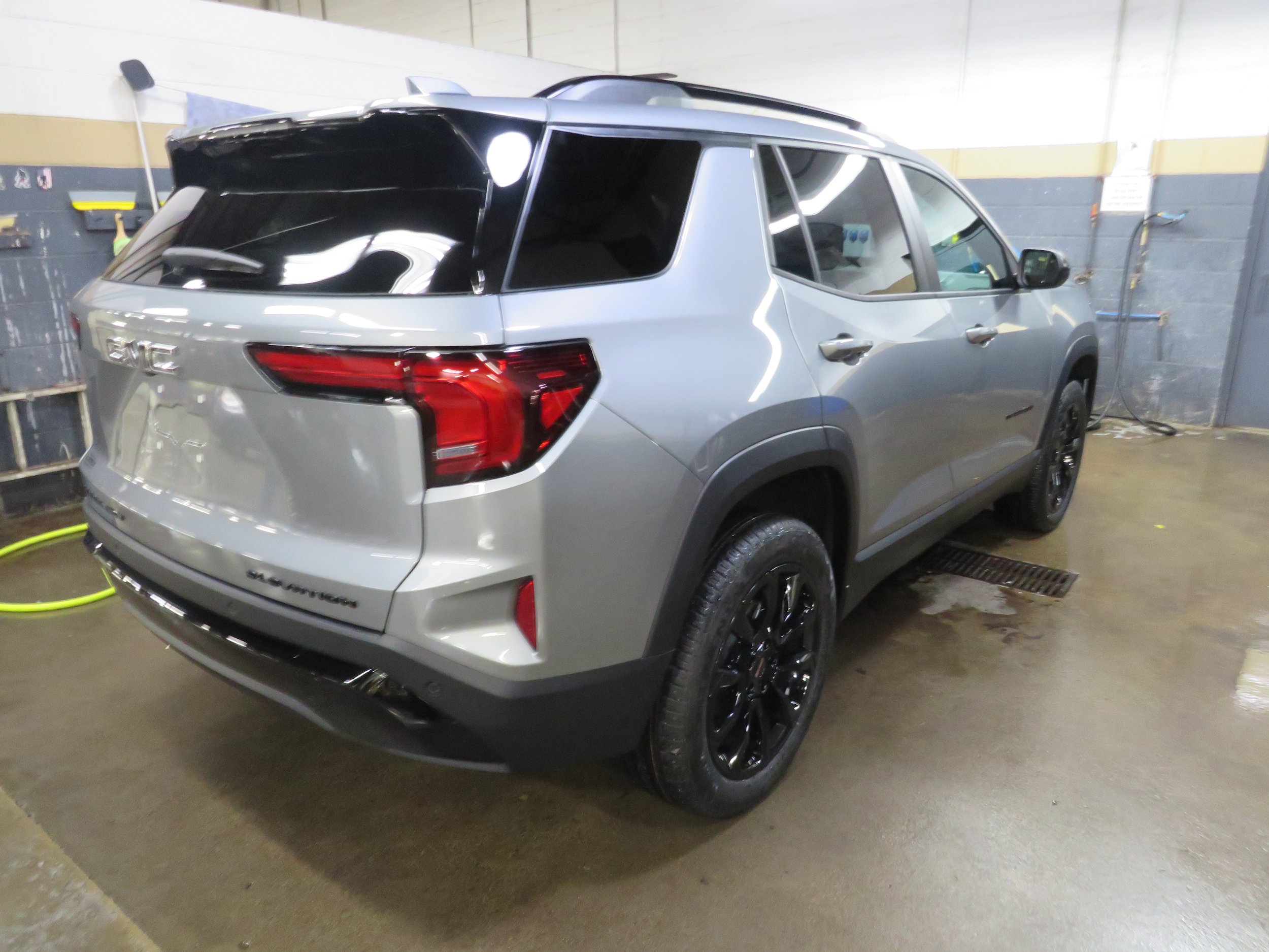 New 2026 GMC Terrain Elevation w/ Black Edition AWD/4WD image 6