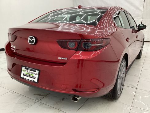 Used 2019 MAZDA MAZDA3 AWD Sedan w/ Premium Package image 9