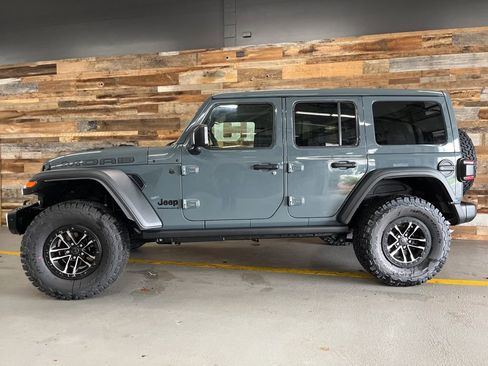 New 2026 Jeep Wrangler Unlimited Rubicon 392 w/ Quick Order Package 27X Moab AWD/4WD image 22